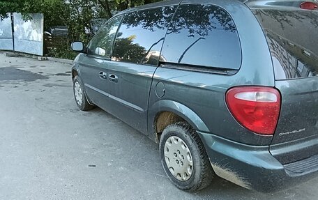 Chrysler Voyager IV, 2003 год, 300 000 рублей, 4 фотография