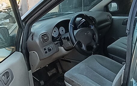 Chrysler Voyager IV, 2003 год, 300 000 рублей, 17 фотография