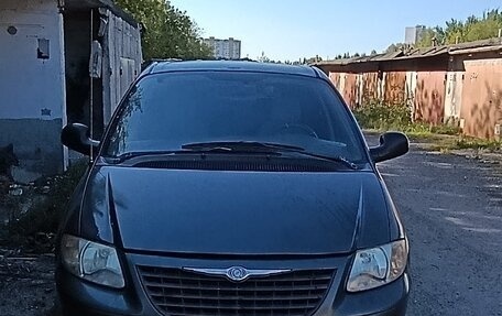 Chrysler Voyager IV, 2003 год, 300 000 рублей, 19 фотография