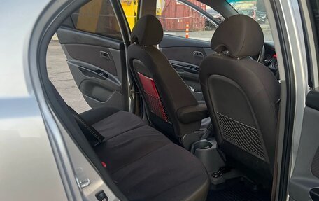 KIA Rio II, 2010 год, 400 000 рублей, 13 фотография