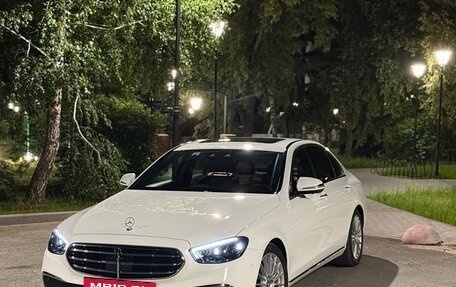 Mercedes-Benz E-Класс, 2021 год, 5 350 000 рублей, 5 фотография