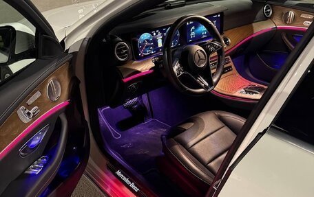 Mercedes-Benz E-Класс, 2021 год, 5 350 000 рублей, 10 фотография