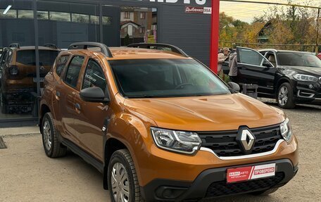 Renault Duster, 2022 год, 1 700 000 рублей, 3 фотография