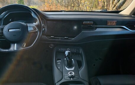 Haval F7x I, 2021 год, 1 680 000 рублей, 10 фотография