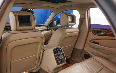 Jaguar XJ III (X350), 2009 год, 1 849 985 рублей, 11 фотография