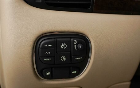 Jaguar XJ III (X350), 2009 год, 1 849 985 рублей, 24 фотография