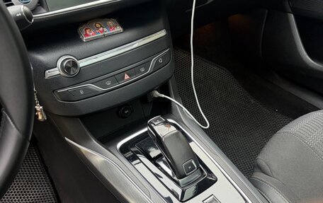 Peugeot 308 II, 2018 год, 1 270 000 рублей, 12 фотография