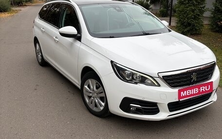 Peugeot 308 II, 2018 год, 1 270 000 рублей, 6 фотография