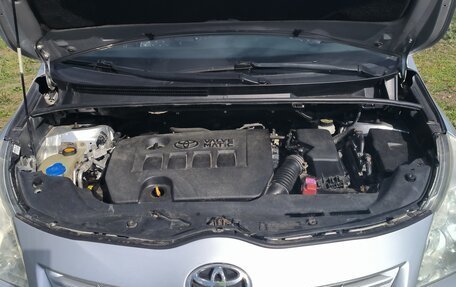 Toyota Verso I, 2012 год, 1 250 000 рублей, 5 фотография