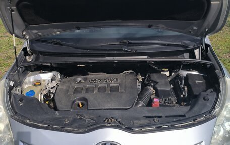 Toyota Verso I, 2012 год, 1 250 000 рублей, 3 фотография