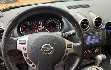 Nissan Qashqai, 2010 год, 990 000 рублей, 2 фотография