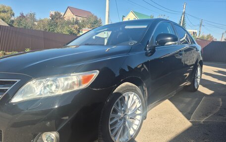 Toyota Camry, 2009 год, 980 000 рублей, 2 фотография