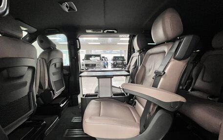 Mercedes-Benz V-Класс, 2026 год, 13 890 000 рублей, 34 фотография