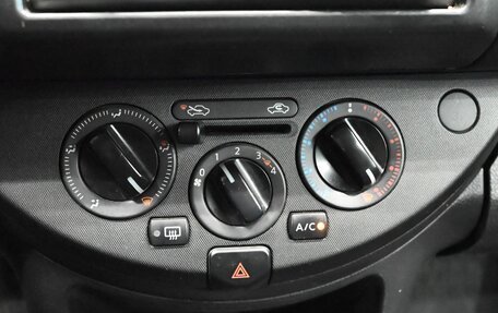 Nissan Note II рестайлинг, 2007 год, 350 000 рублей, 9 фотография