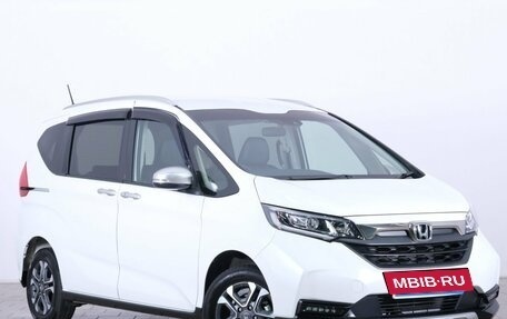 Honda Freed II, 2021 год, 2 099 000 рублей, 2 фотография