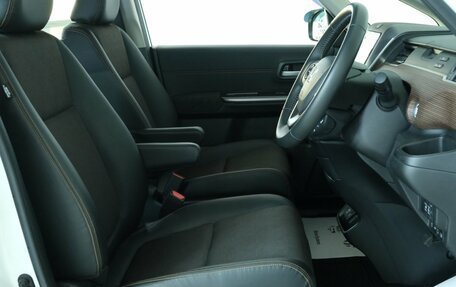 Honda Freed II, 2021 год, 2 099 000 рублей, 8 фотография
