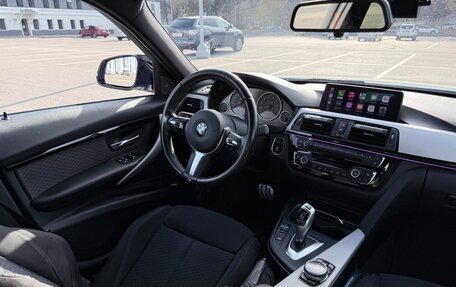 BMW 3 серия, 2017 год, 2 600 000 рублей, 11 фотография