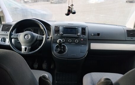 Volkswagen Transporter T5 рестайлинг, 2014 год, 1 650 000 рублей, 8 фотография