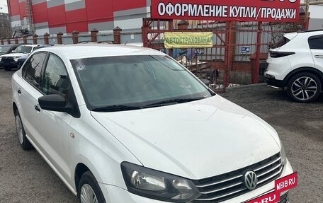 Volkswagen Polo VI (EU Market), 2017 год, 675 000 рублей, 2 фотография