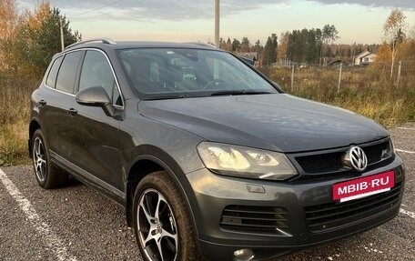 Volkswagen Touareg III, 2013 год, 2 577 777 рублей, 2 фотография