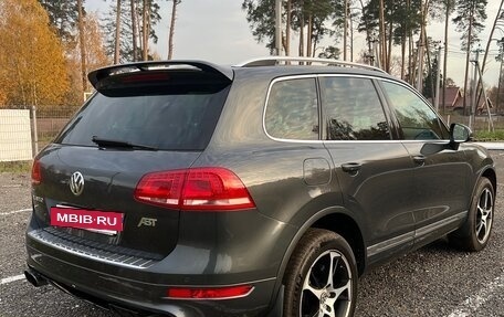 Volkswagen Touareg III, 2013 год, 2 577 777 рублей, 3 фотография