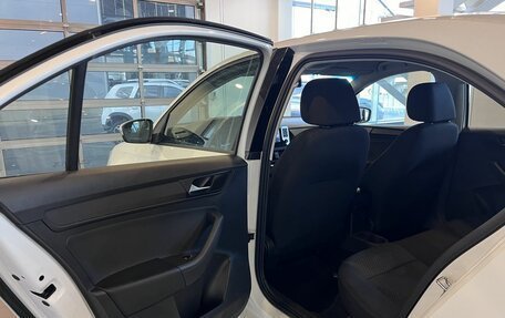 Volkswagen Polo VI (EU Market), 2021 год, 1 450 000 рублей, 25 фотография