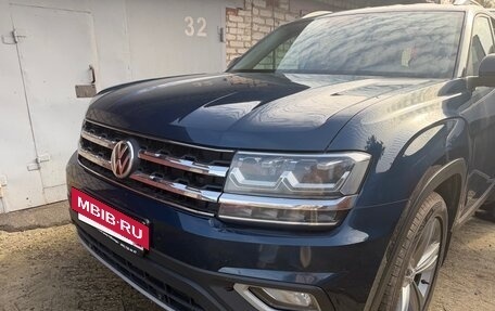 Volkswagen Teramont I, 2018 год, 3 800 000 рублей, 2 фотография