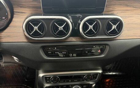 Mercedes-Benz X-Класс I, 2018 год, 3 497 000 рублей, 18 фотография