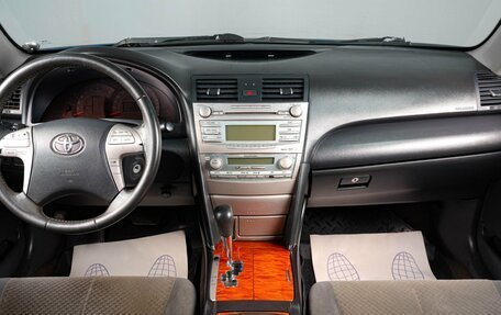 Toyota Camry, 2008 год, 1 049 000 рублей, 13 фотография