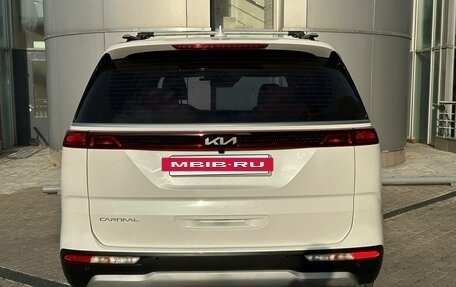 KIA Carnival, 2023 год, 4 299 000 рублей, 5 фотография