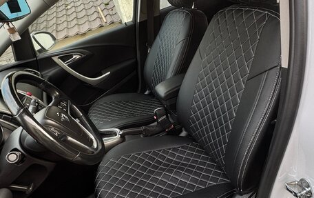Opel Astra J, 2011 год, 560 000 рублей, 7 фотография