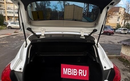 Opel Astra J, 2011 год, 560 000 рублей, 4 фотография