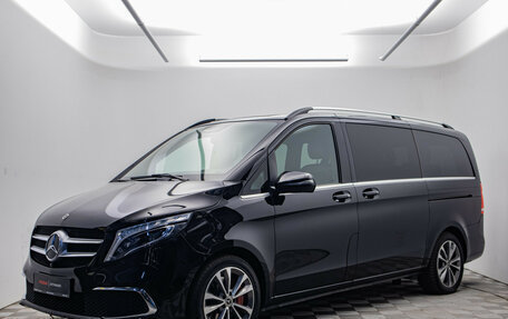 Mercedes-Benz V-Класс, 2021 год, 5 270 000 рублей, 1 фотография