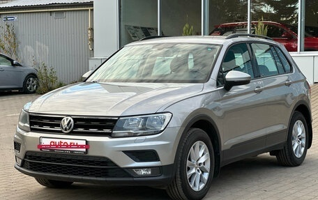 Volkswagen Tiguan II, 2019 год, 2 049 000 рублей, 3 фотография
