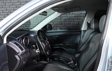 Mitsubishi Outlander III рестайлинг 3, 2011 год, 1 130 000 рублей, 11 фотография