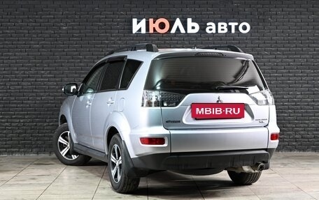 Mitsubishi Outlander III рестайлинг 3, 2011 год, 1 130 000 рублей, 6 фотография