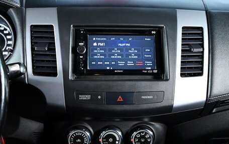 Mitsubishi Outlander III рестайлинг 3, 2011 год, 1 130 000 рублей, 14 фотография
