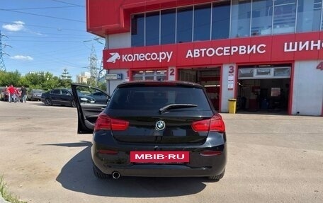 BMW 1 серия, 2019 год, 2 100 000 рублей, 4 фотография