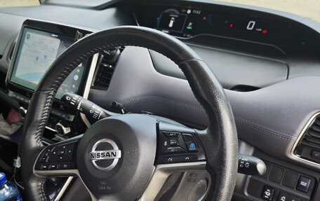 Nissan Serena IV, 2022 год, 2 600 000 рублей, 20 фотография