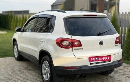 Volkswagen Tiguan I, 2011 год, 970 000 рублей, 2 фотография
