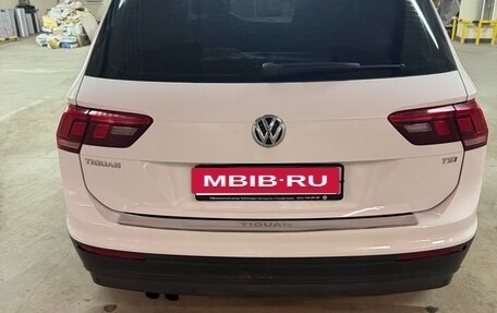 Volkswagen Tiguan II, 2017 год, 1 900 000 рублей, 8 фотография