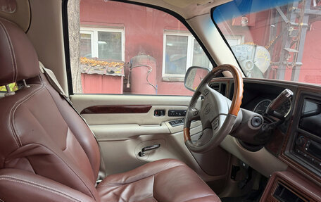 Cadillac Escalade II, 2003 год, 1 700 000 рублей, 7 фотография