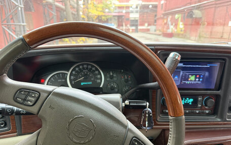 Cadillac Escalade II, 2003 год, 1 700 000 рублей, 11 фотография