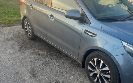 KIA Rio III рестайлинг, 2013 год, 850 000 рублей, 6 фотография