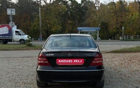 Mercedes-Benz C-Класс, 2004 год, 760 000 рублей, 5 фотография
