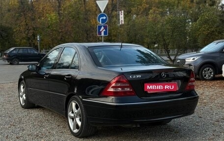 Mercedes-Benz C-Класс, 2004 год, 760 000 рублей, 4 фотография
