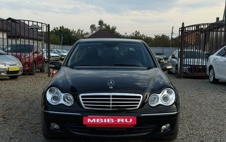 Mercedes-Benz C-Класс, 2004 год, 760 000 рублей, 2 фотография