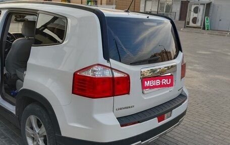 Chevrolet Orlando I, 2012 год, 730 000 рублей, 2 фотография