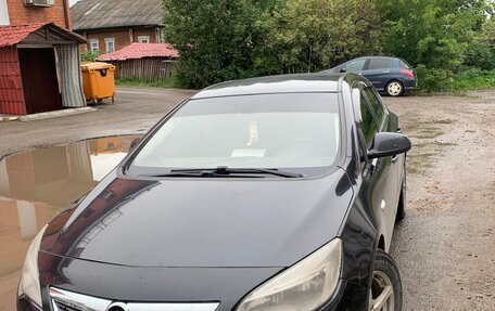 Opel Astra J, 2010 год, 600 000 рублей, 4 фотография