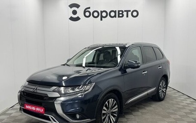 Mitsubishi Outlander III рестайлинг 3, 2021 год, 2 390 000 рублей, 1 фотография